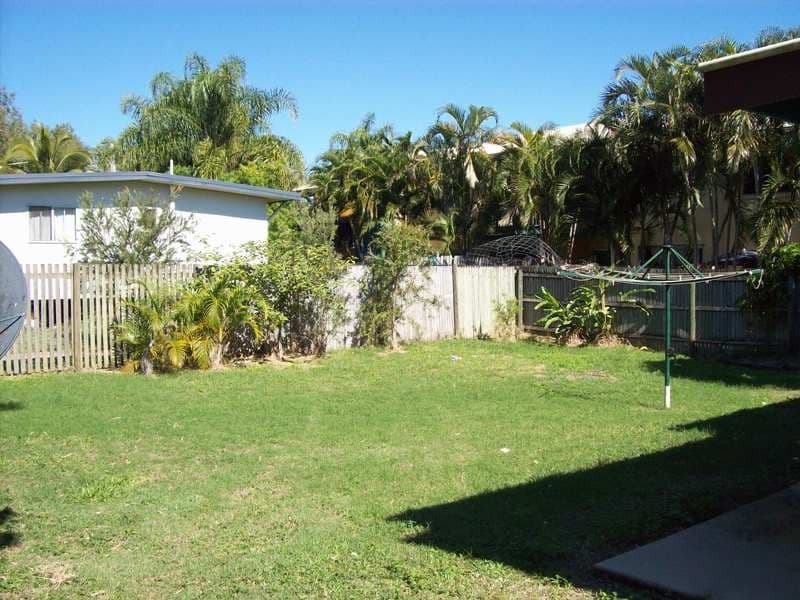 6 Herring Lane, CANNONVALE QLD 4802, Cannonvale - Thumbnail 5
