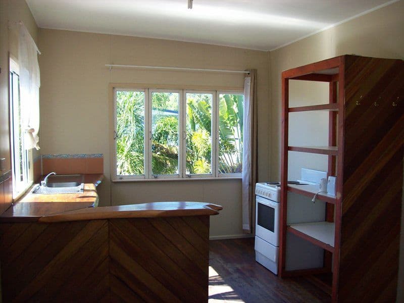 6 Herring Lane, CANNONVALE QLD 4802, Cannonvale - Thumbnail 7