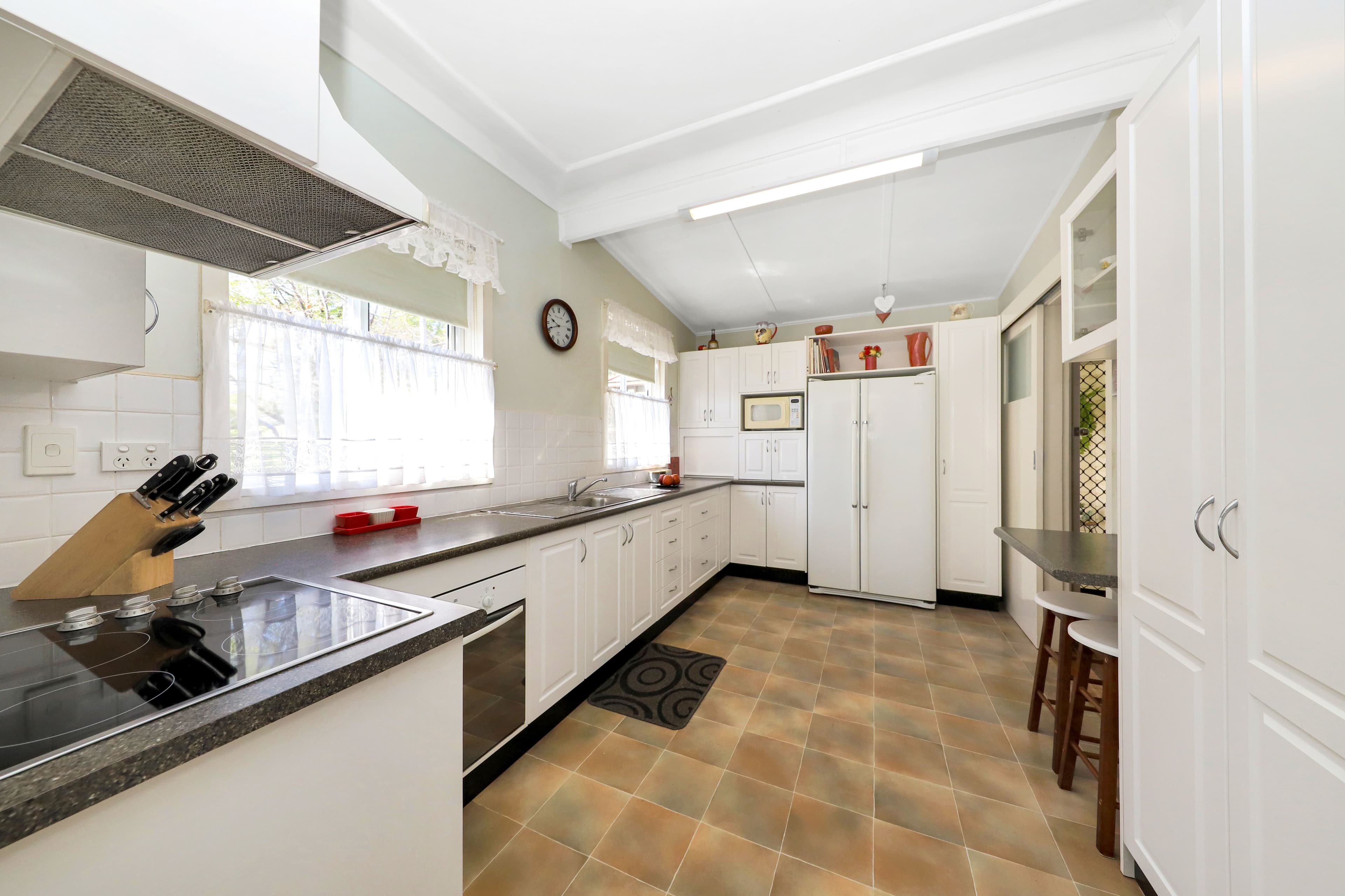 61 Lynch Street, Adelong NSW 2729, Adelong - Thumbnail 4