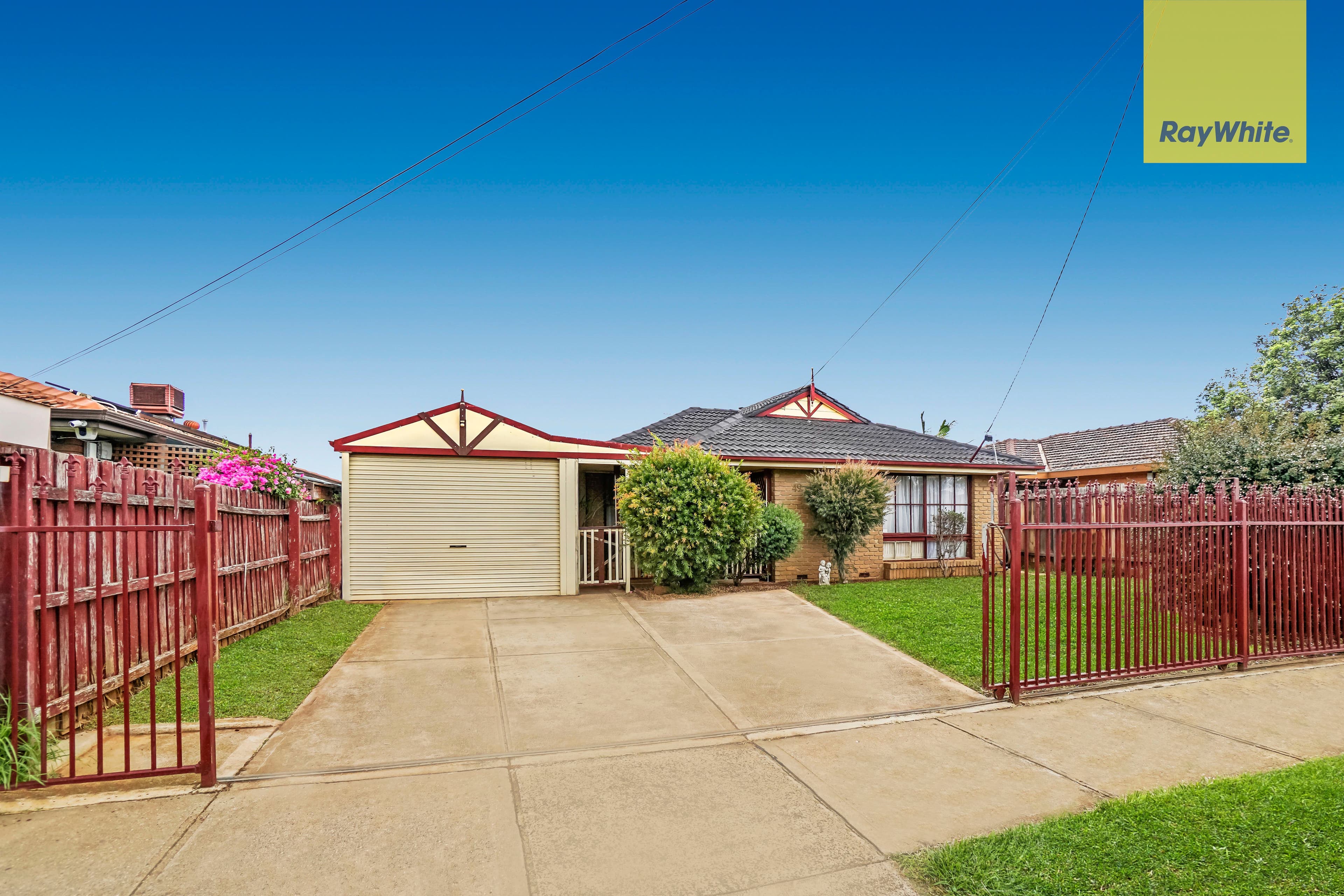 49 Callanan Drive, Melton South VIC 3338, Melton South - Thumbnail 2