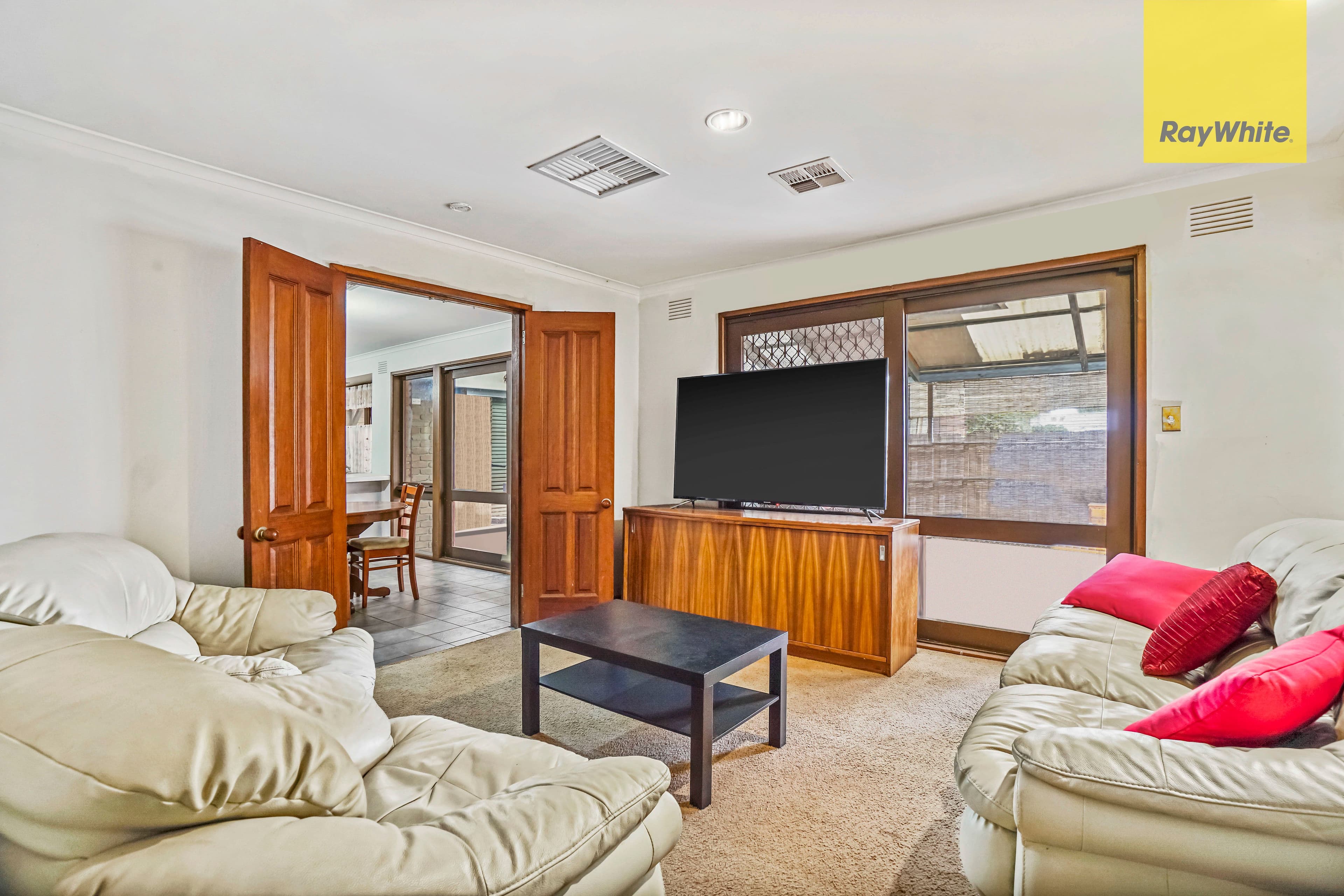 49 Callanan Drive, Melton South VIC 3338, Melton South - Thumbnail 7