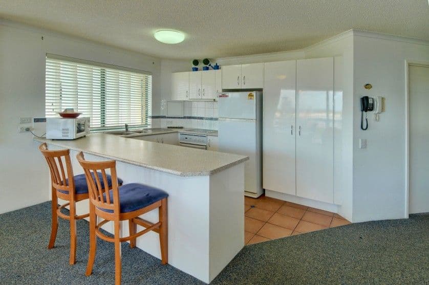 14 Bulcock Beach Esplanade, CALOUNDRA QLD 4551, Caloundra - Thumbnail 3