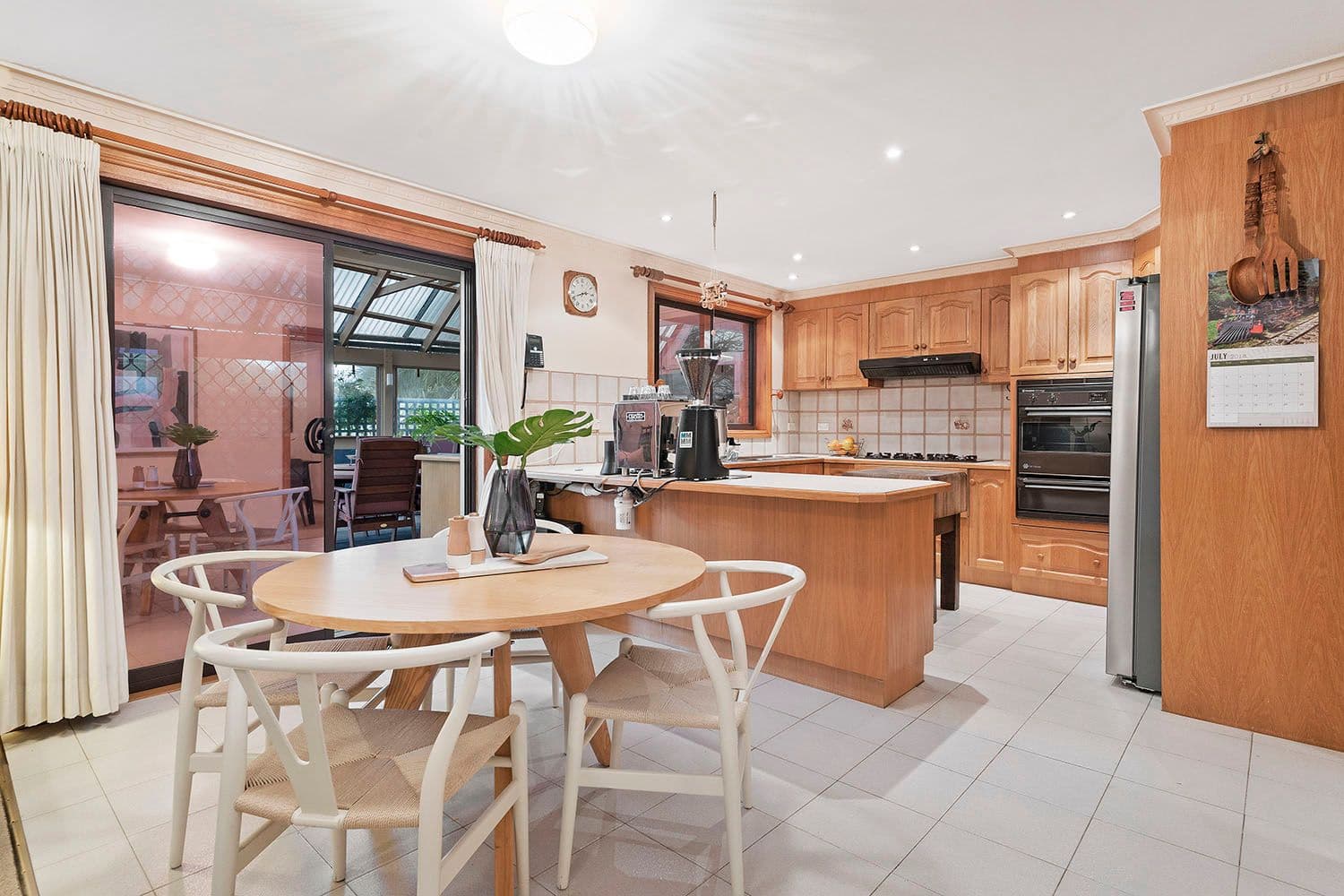 2a Harvey Court, Cheltenham VIC 3192, Cheltenham - Thumbnail 5