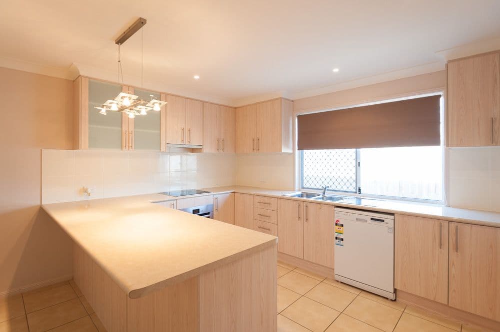 23 Wisteria Crescent, SIPPY DOWNS QLD 4556, Sippy Downs - Thumbnail 5