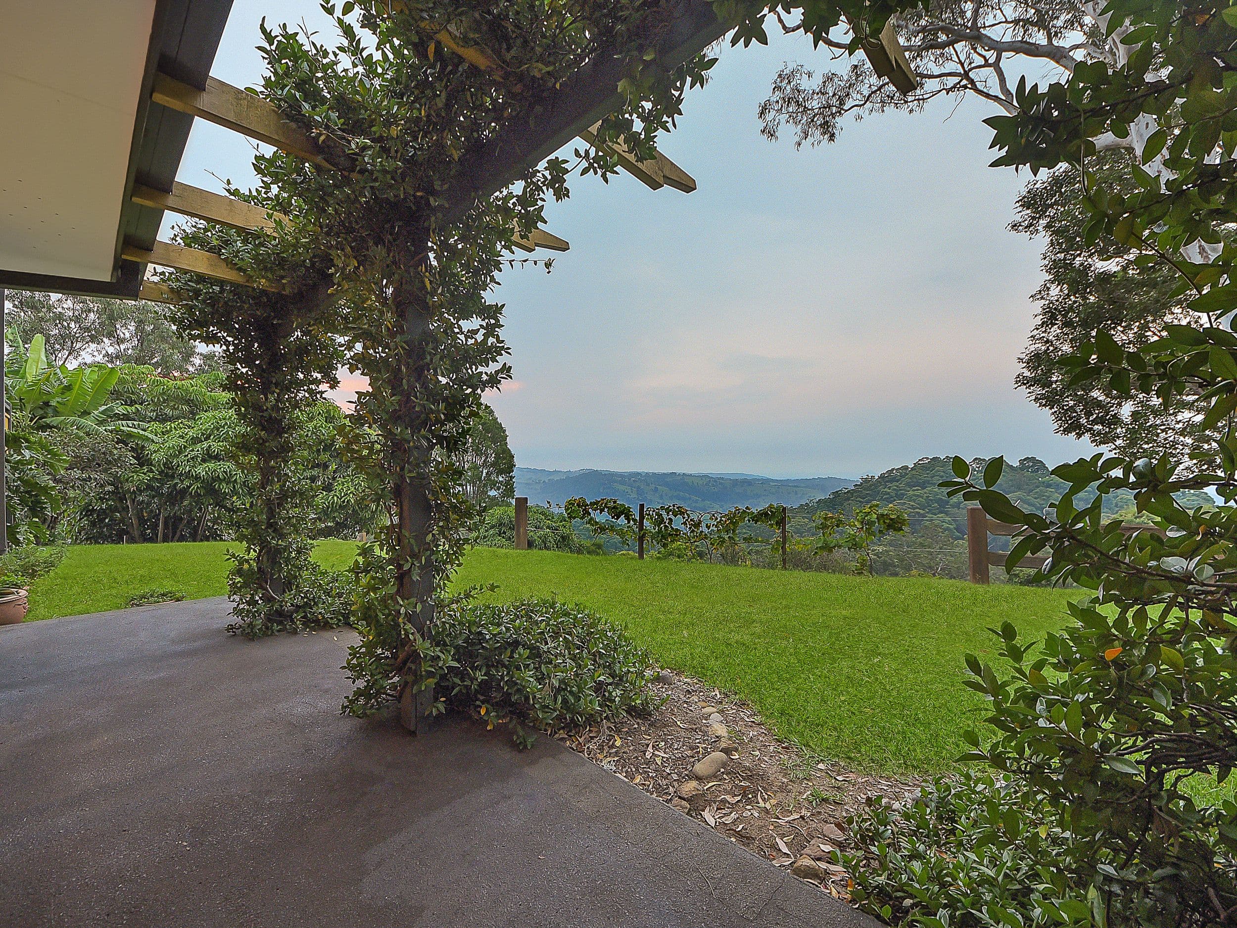221 Robinson Road South, Ocean View QLD 4521, Ocean View - Thumbnail 3