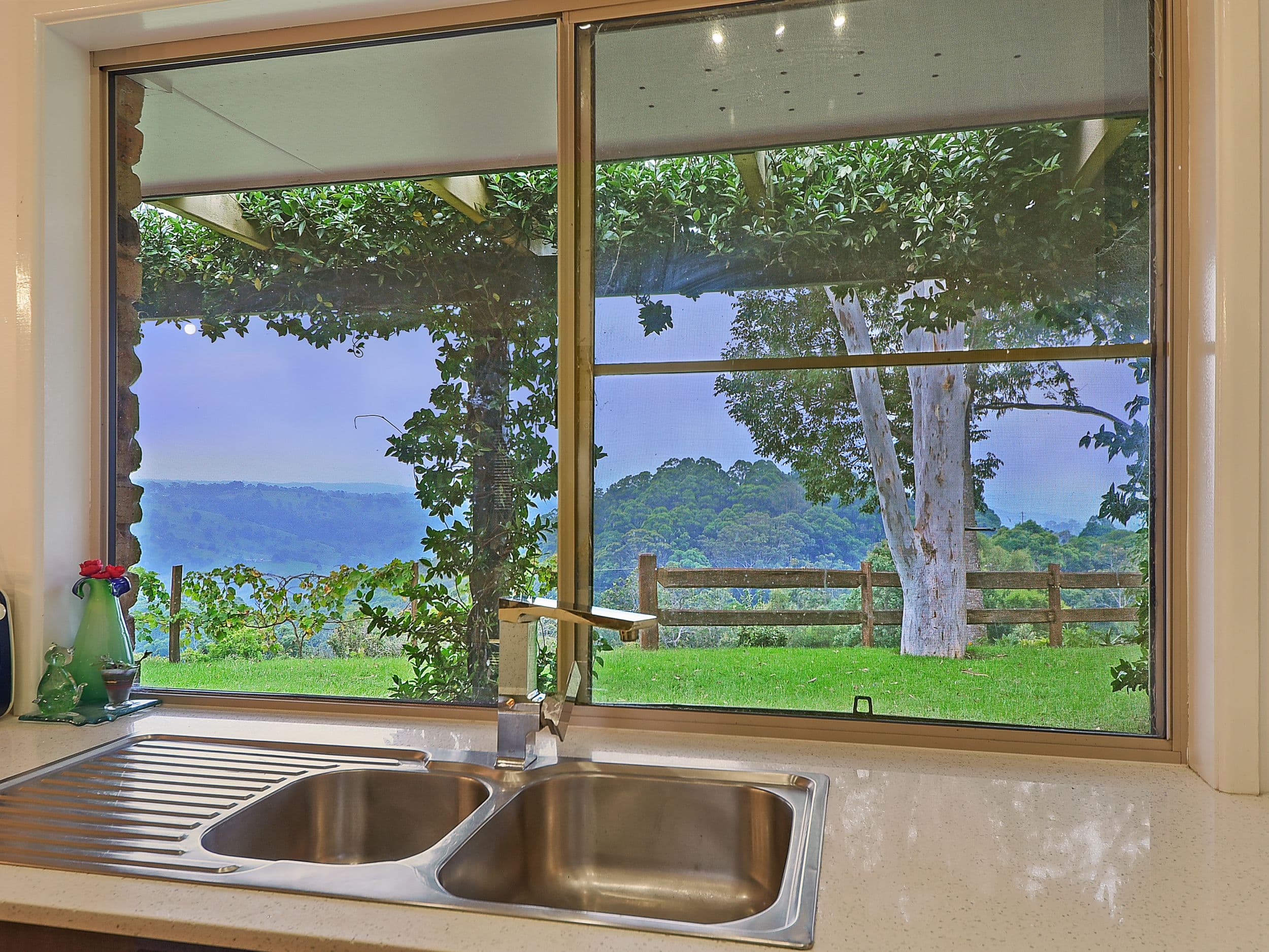 221 Robinson Road South, Ocean View QLD 4521, Ocean View - Thumbnail 4