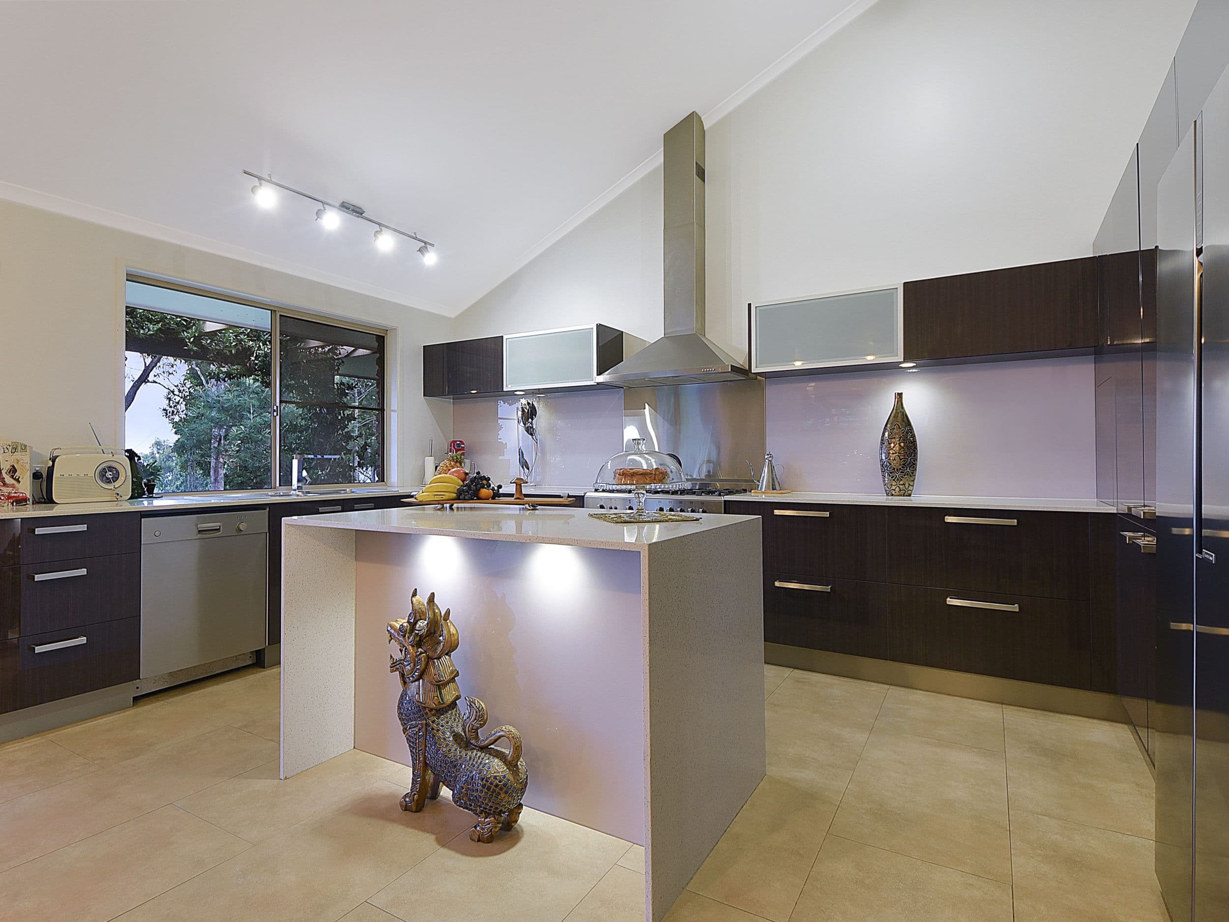221 Robinson Road South, Ocean View QLD 4521, Ocean View - Thumbnail 5
