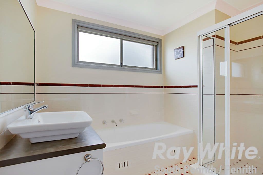 39 Kenneth Slessor Drive, GLENMORE PARK NSW 2745, Glenmore Park - Thumbnail 3