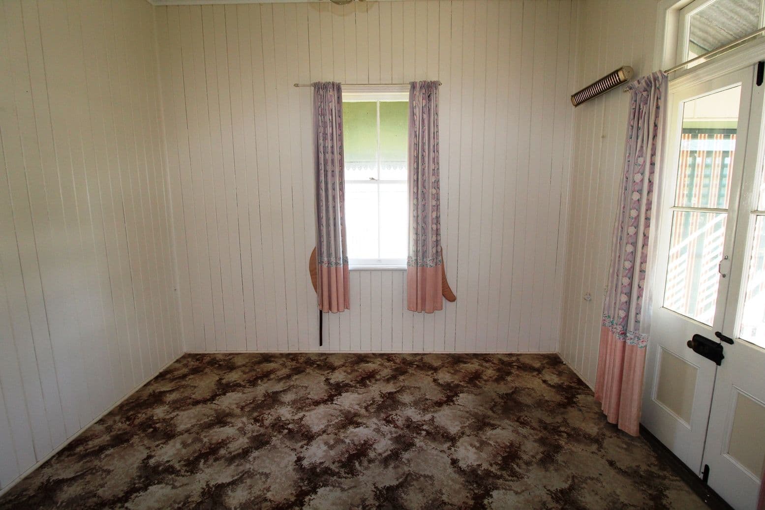 32 Bellambi Street, Toogoolawah QLD 4313, Toogoolawah - Thumbnail 6