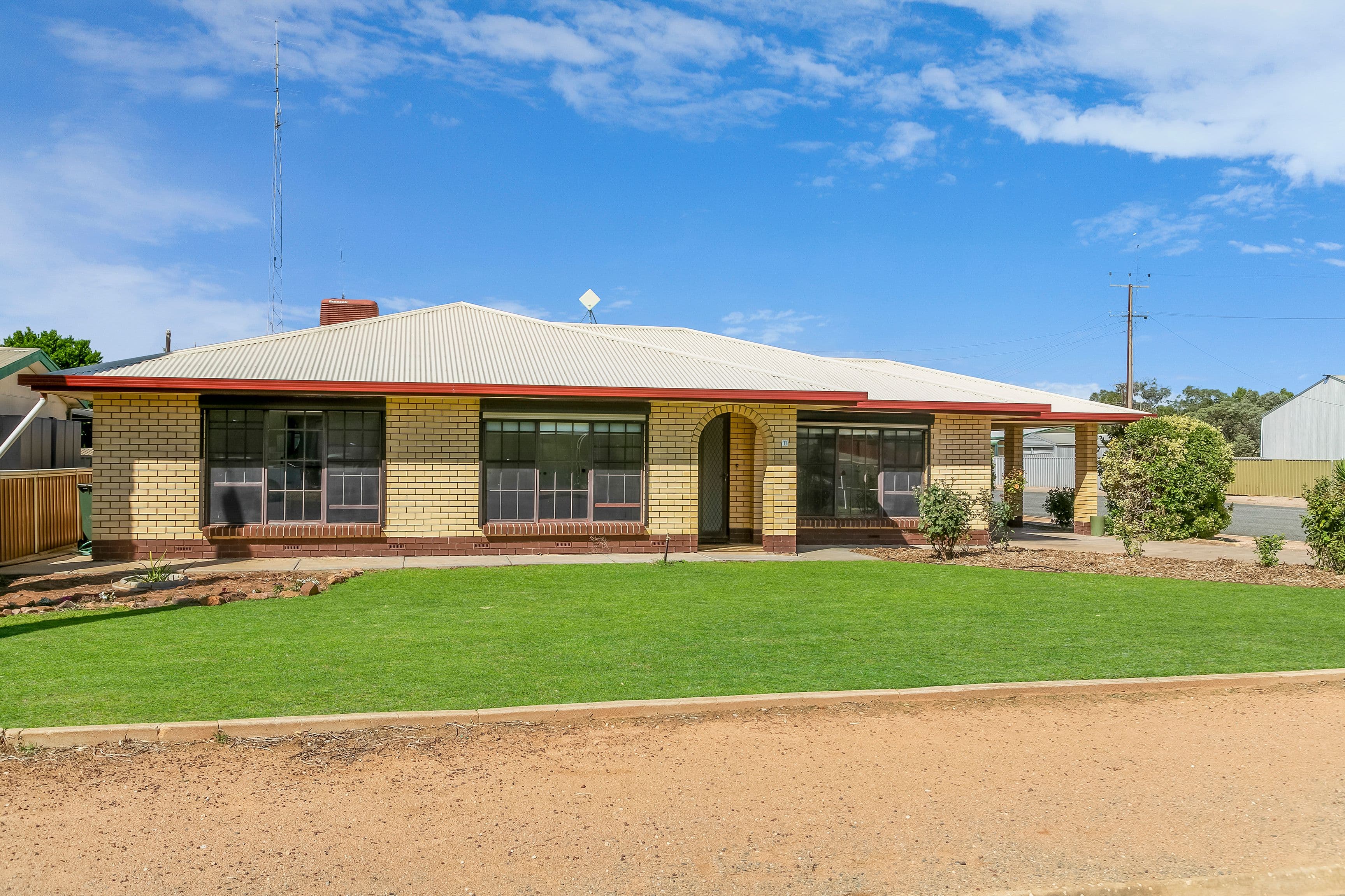 11 Second Street, Snowtown SA 5520, Snowtown - Thumbnail 2