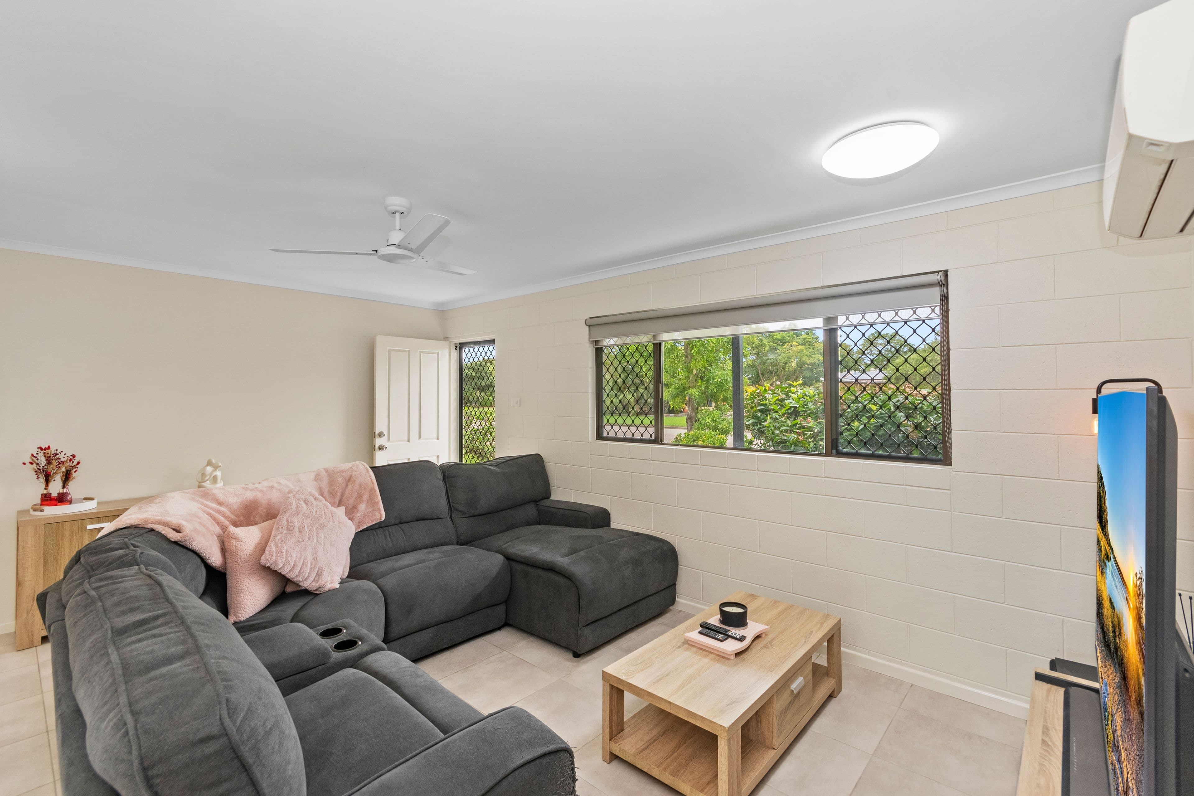 12 Santal Drive, Rasmussen QLD 4815, Rasmussen - Thumbnail 2