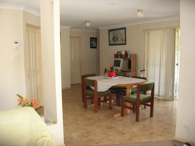 27  Billabong Drive, CRESTMEAD QLD 4132, Crestmead - Thumbnail 3