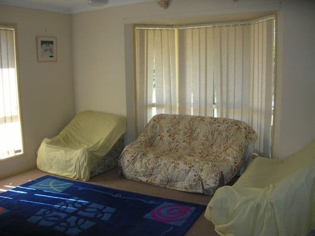 27  Billabong Drive, CRESTMEAD QLD 4132, Crestmead - Thumbnail 5