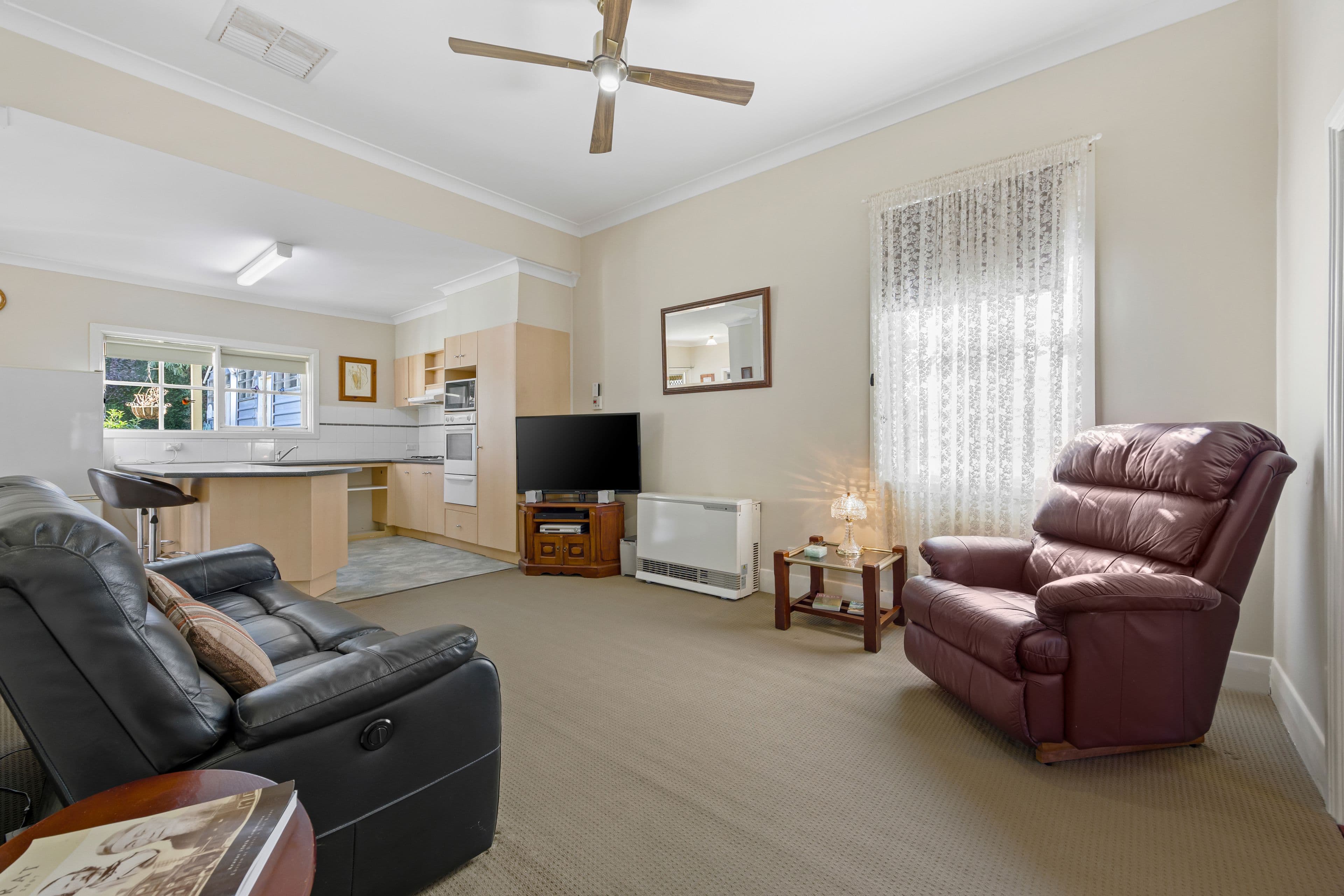 75 Lambert Street, Ararat VIC 3377, Ararat - Thumbnail 7