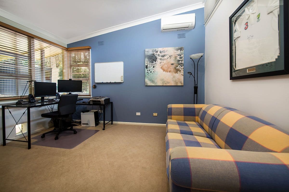 91 Carvers Road, Oyster Bay - Thumbnail 4