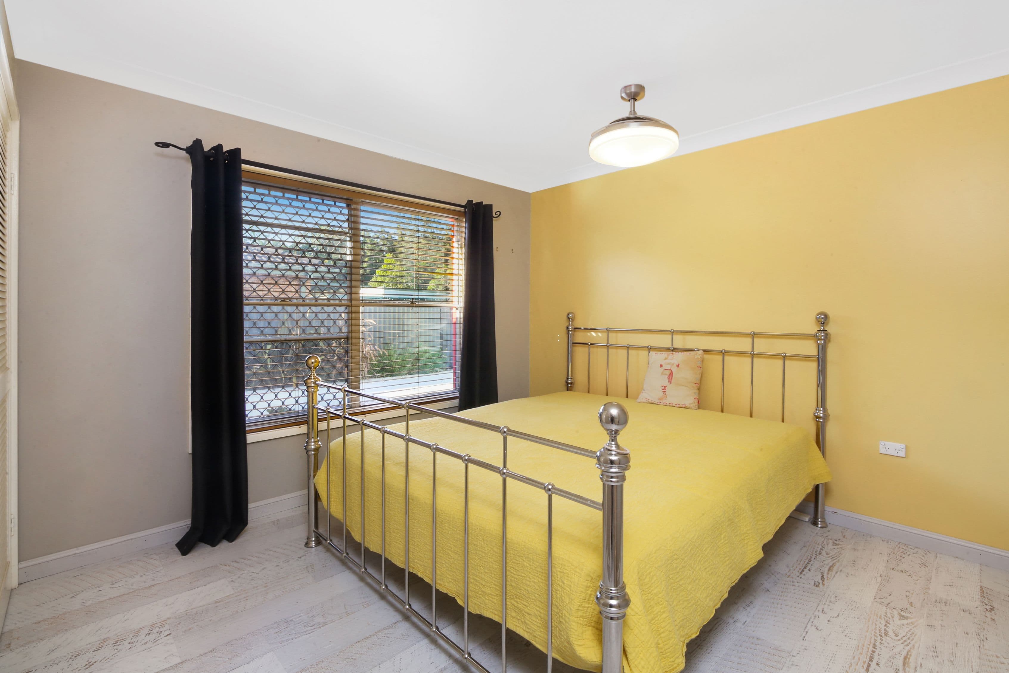 11 Ilumba Avenue, Davistown - Thumbnail 5