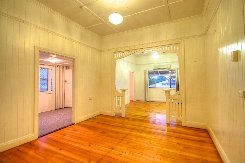 34 Macquarie Street, SILKSTONE QLD 4304, Silkstone - Thumbnail 6