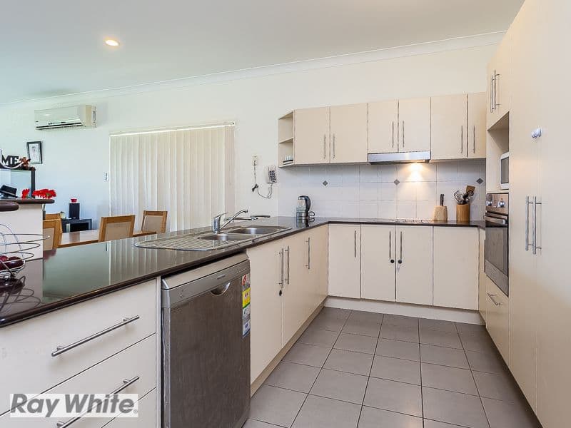 9 Glider Street, NORTH LAKES QLD 4509, North Lakes - Thumbnail 2