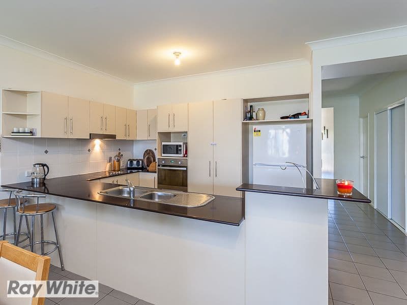 9 Glider Street, NORTH LAKES QLD 4509, North Lakes - Thumbnail 3