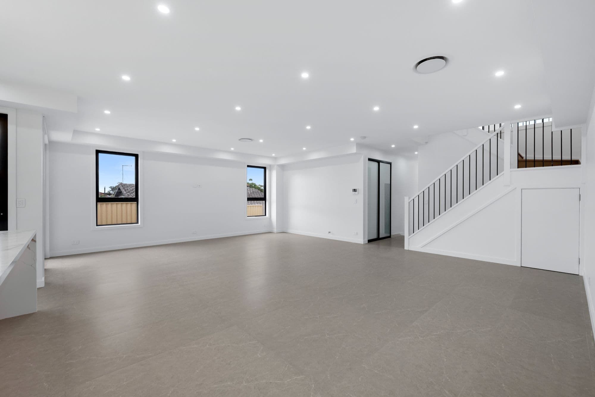 15 Akuna Avenue, Bradbury NSW 2560, Bradbury - Thumbnail 4