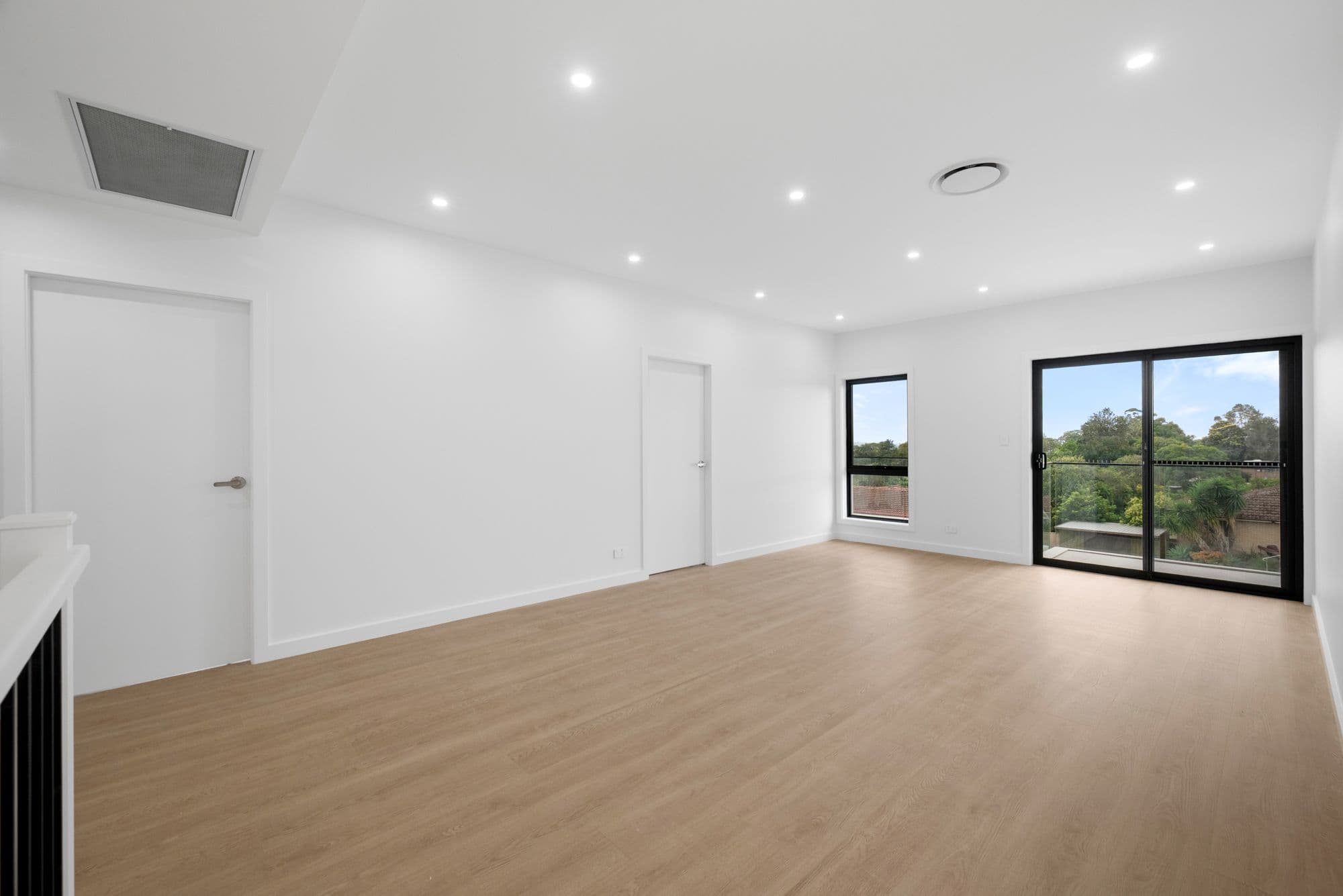 15 Akuna Avenue, Bradbury NSW 2560, Bradbury - Thumbnail 7