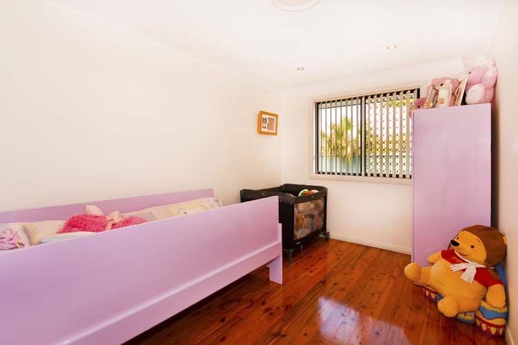 12  Lachlan Street, BOSSLEY PARK NSW 2176, Bossley Park - Thumbnail 6