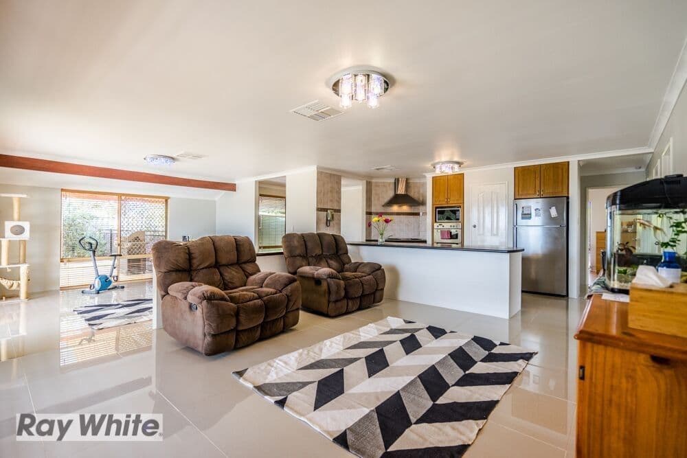 15 Woodbine Terrace, Mirrabooka WA 6061, Mirrabooka - Thumbnail 5