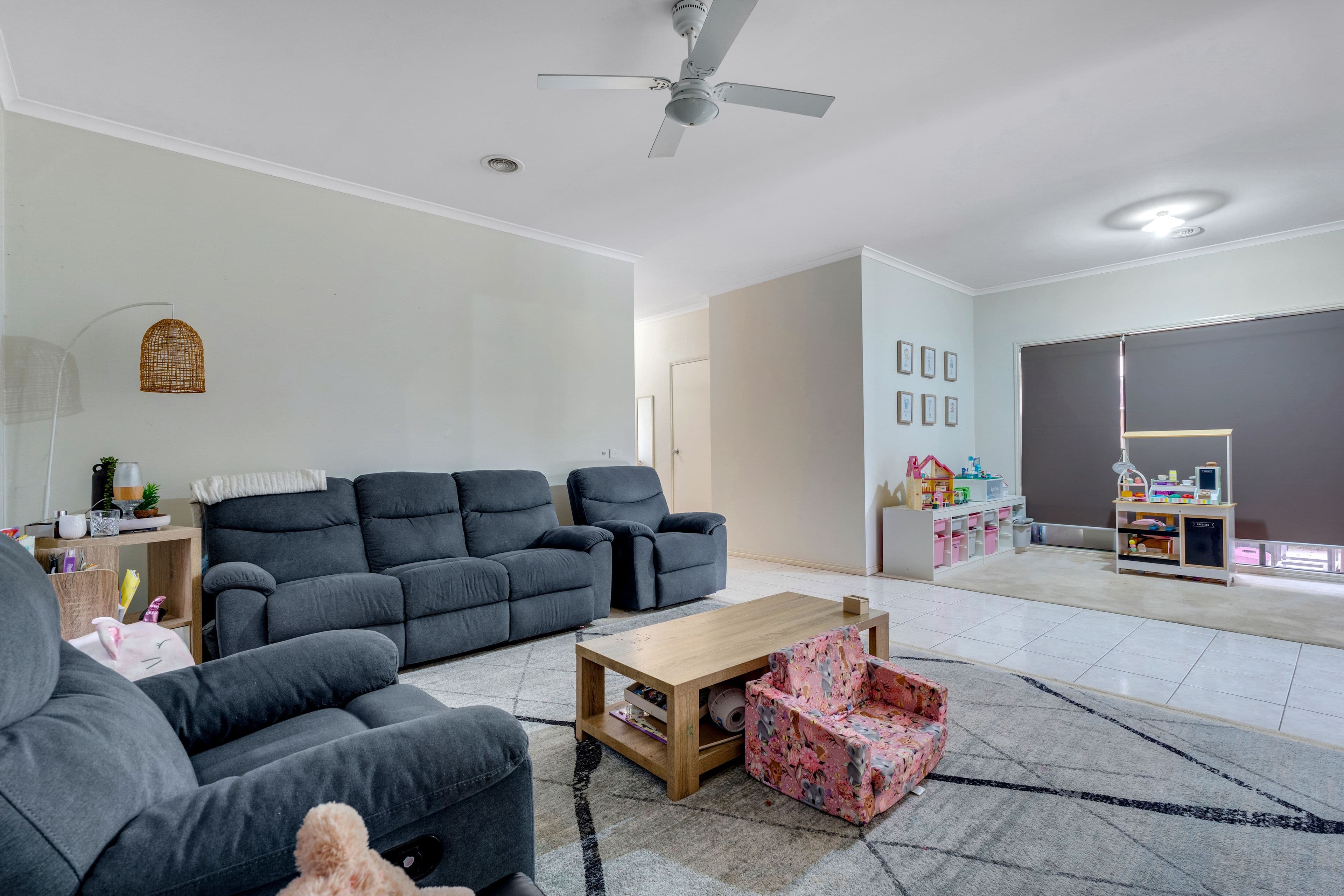 12 Green Hill Place, Craigieburn VIC 3064, Craigieburn - Thumbnail 2