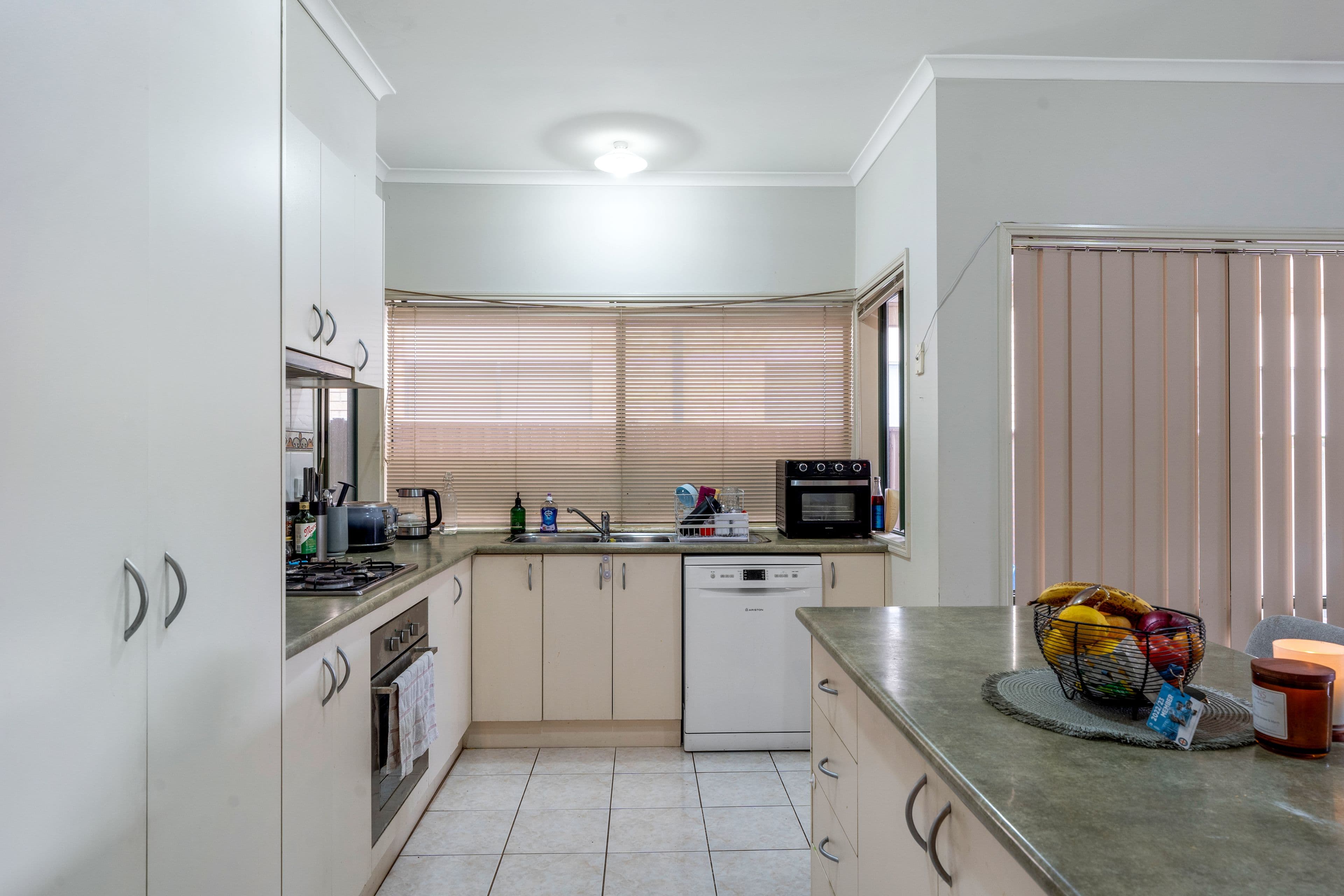12 Green Hill Place, Craigieburn VIC 3064, Craigieburn - Thumbnail 4