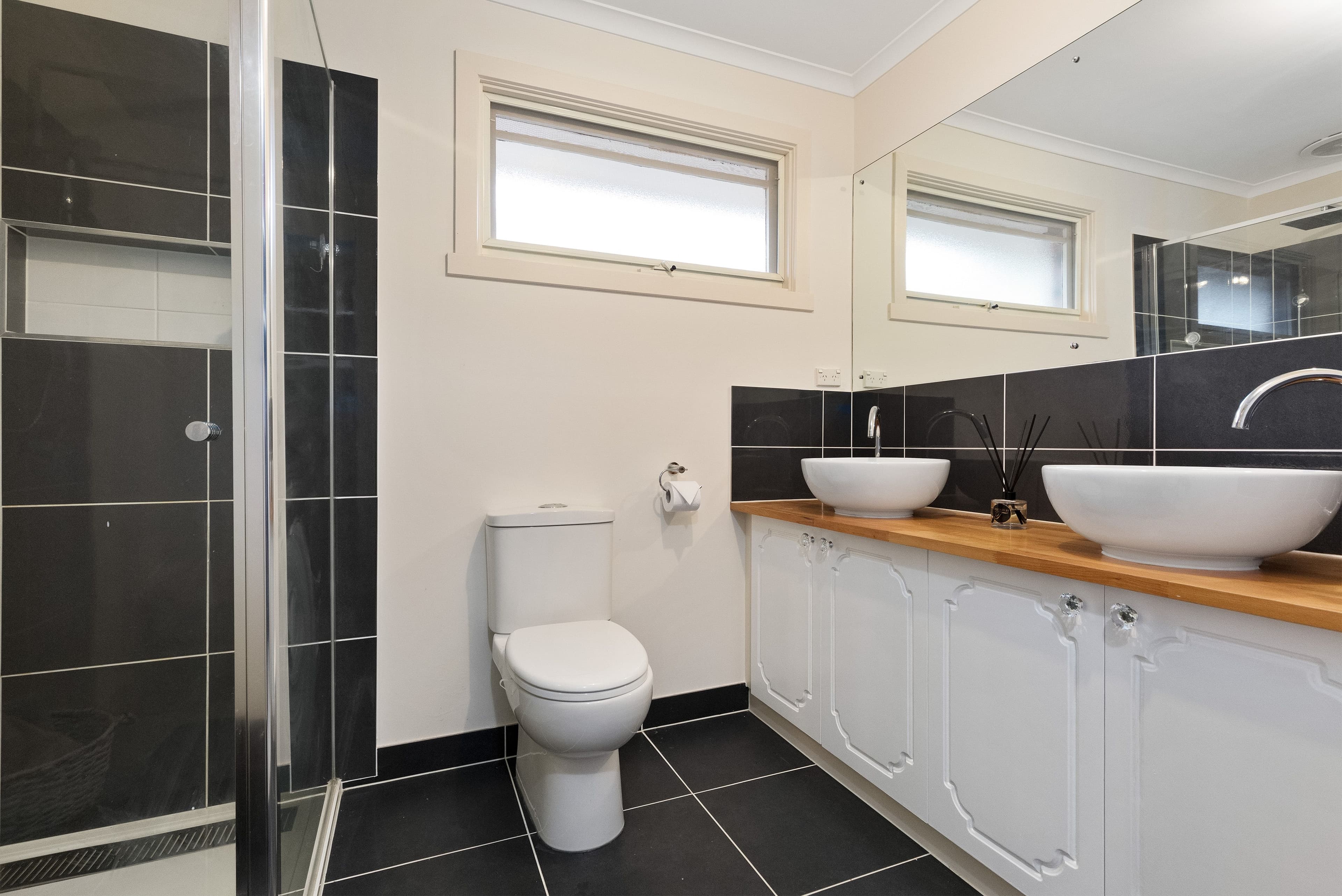 6 Brimpton Grove, Wyndham Vale VIC 3024, Wyndham Vale - Thumbnail 8