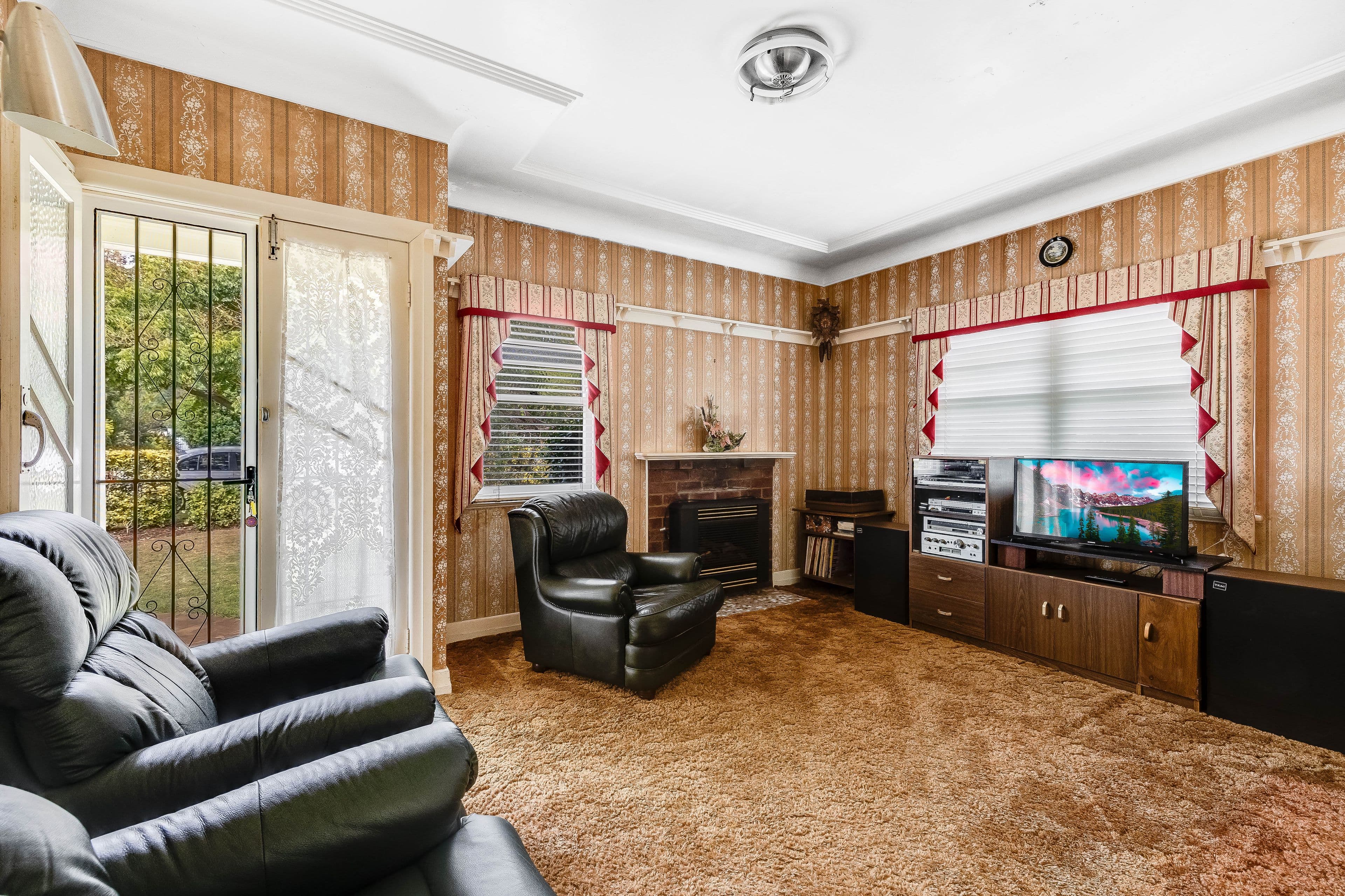 11 Stehn Street, Harristown QLD 4350, Harristown - Thumbnail 5