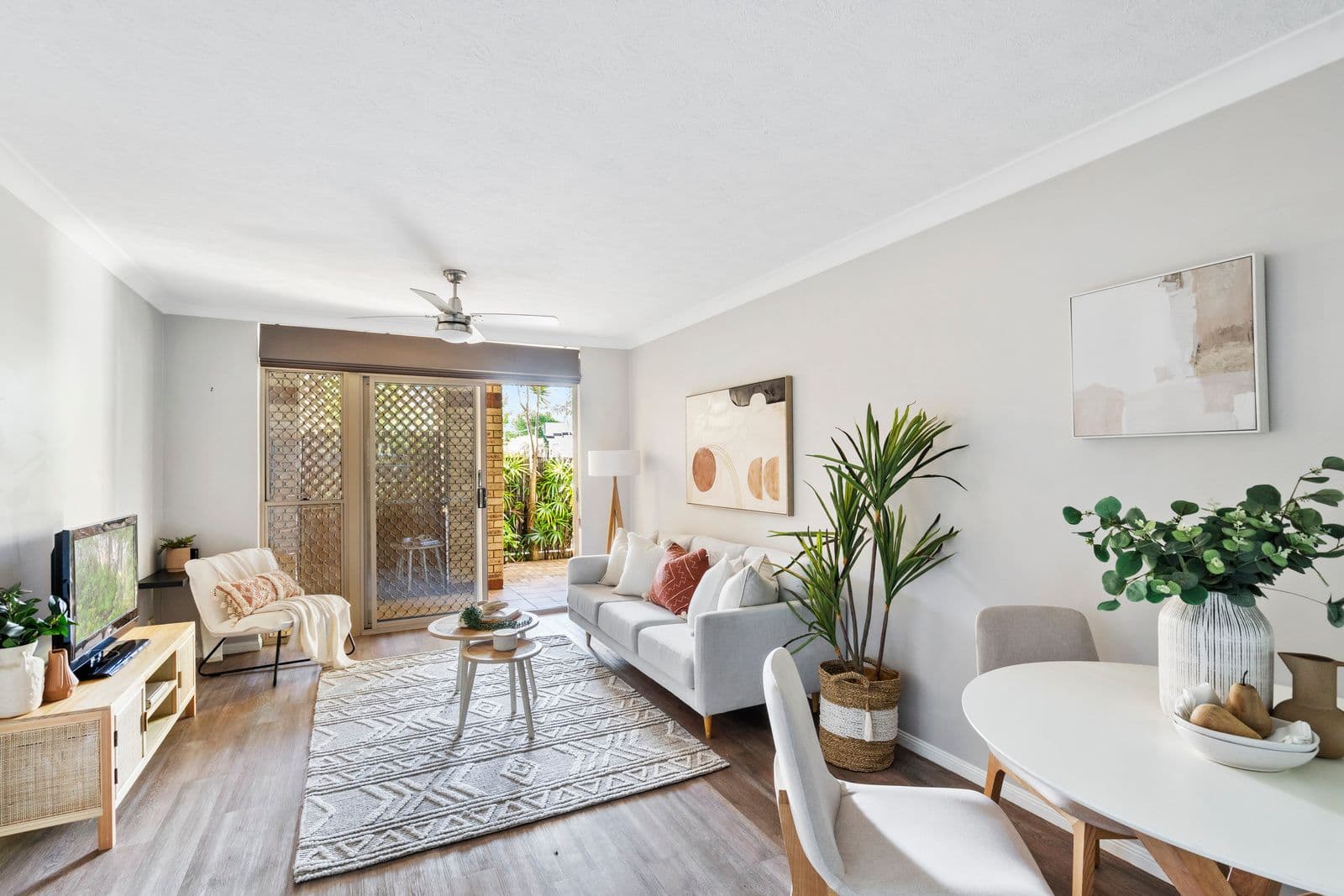 20 Dulwich Road, Yeronga QLD 4104, Yeronga - Image 1