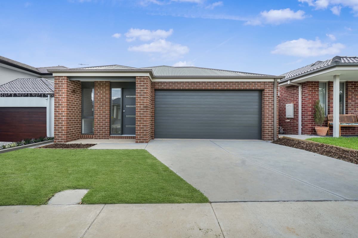 11 Josephine Street, PAKENHAM VIC 3810, Pakenham - Image 1