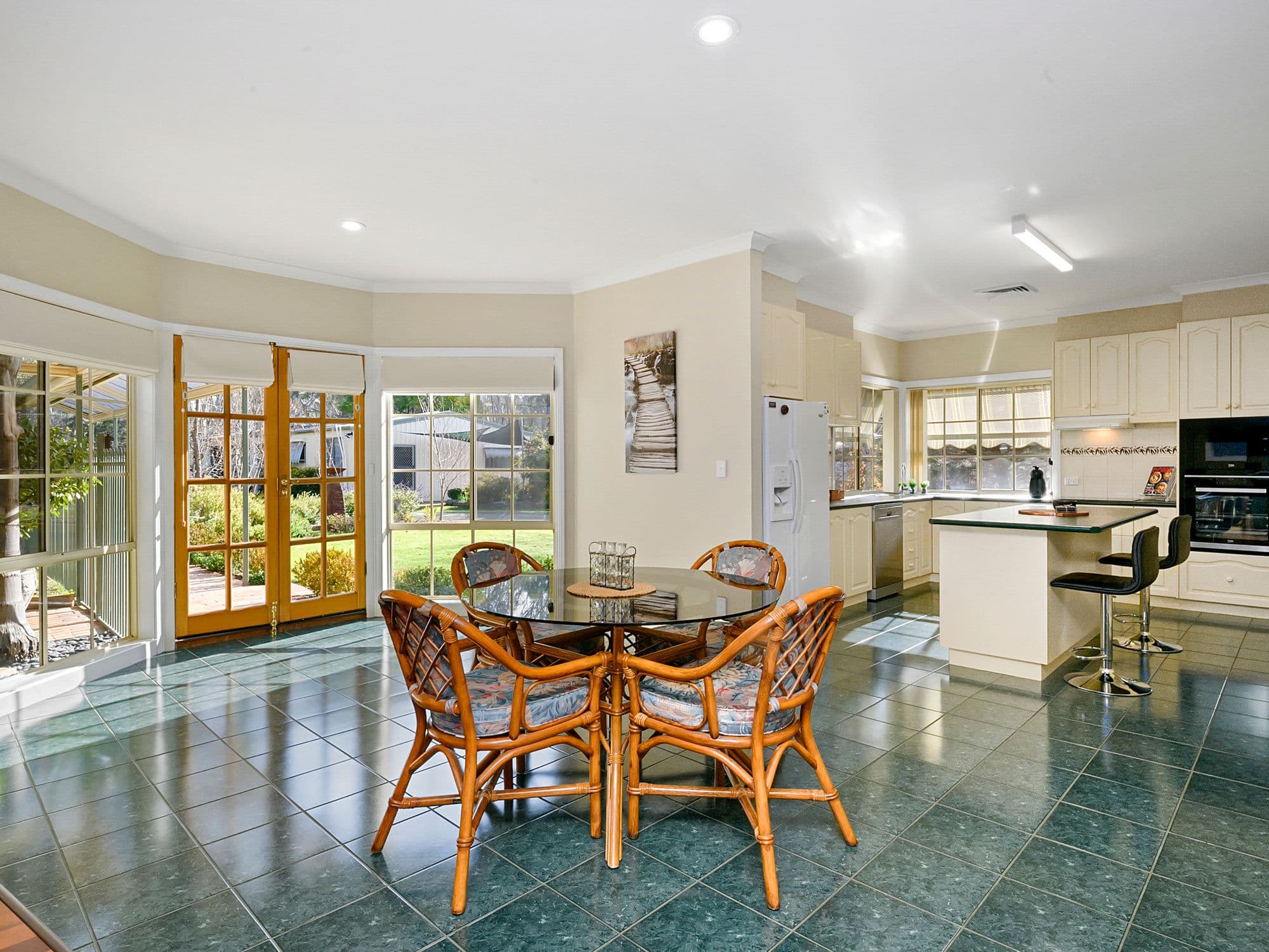 6 Noarana Drive, Benalla VIC 3672, Benalla - Thumbnail 8