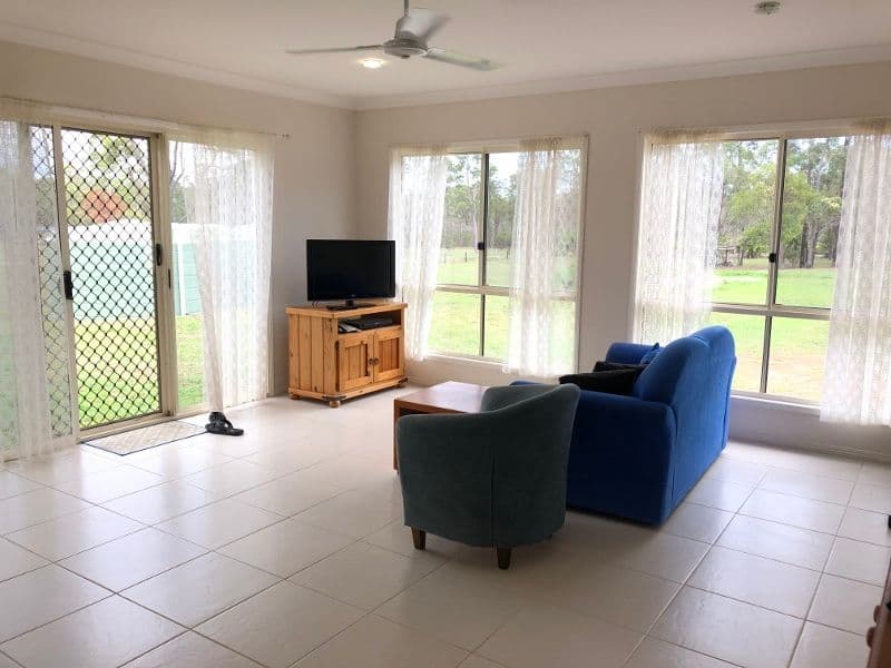 24 Coachmans Place, Oakhurst QLD 4650, Oakhurst - Thumbnail 8