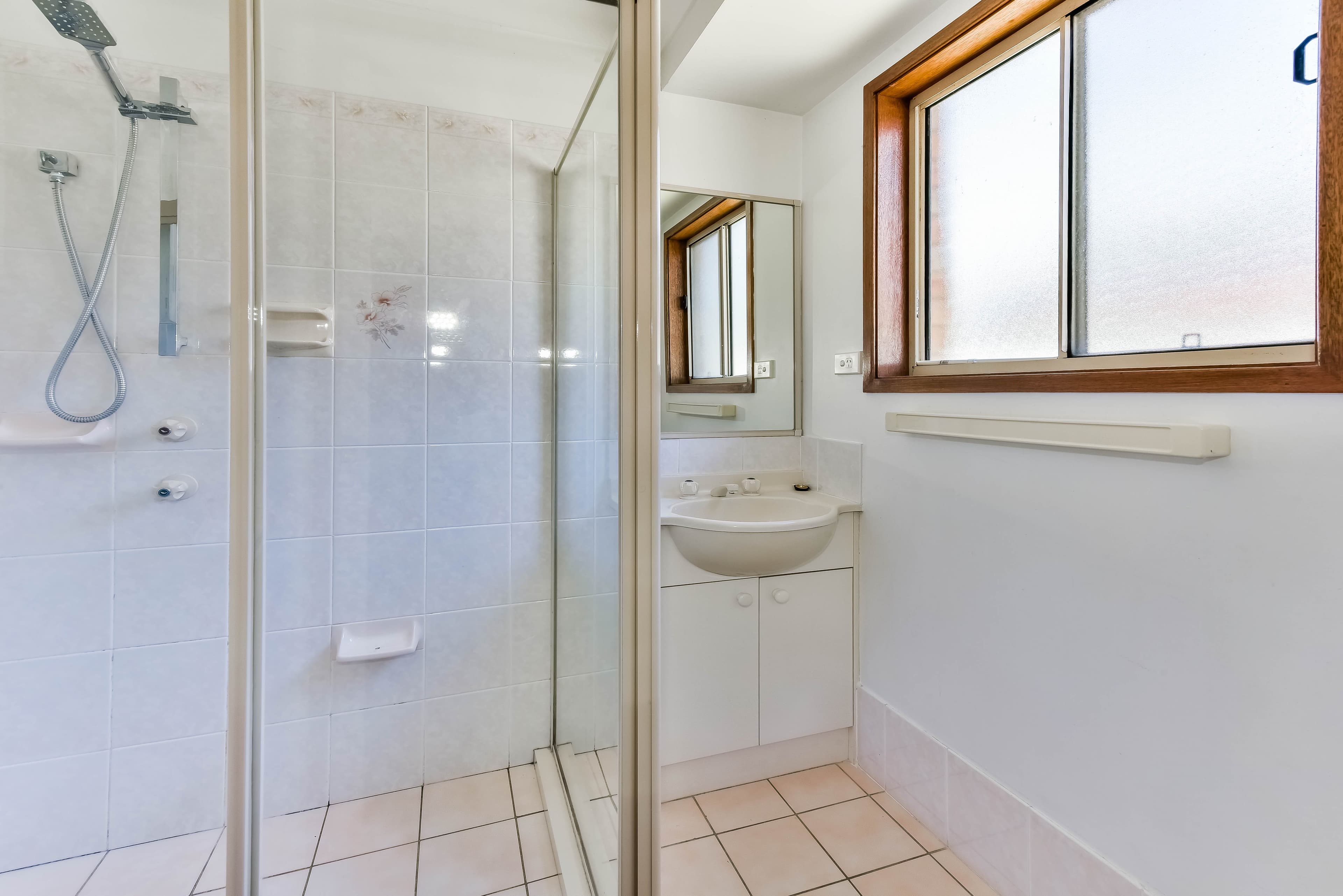329 Thirlmere Way, Thirlmere - Thumbnail 7
