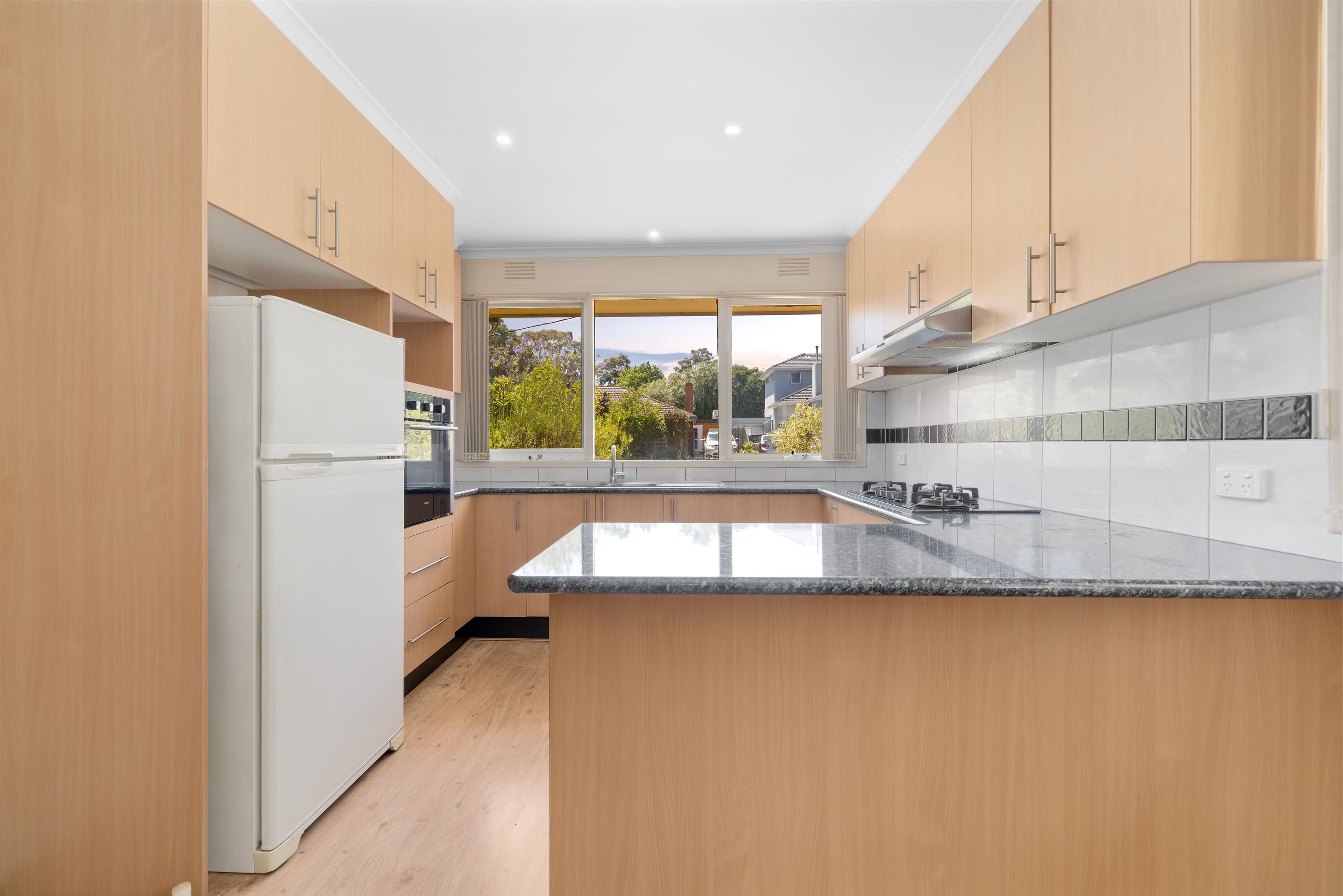 6 Reuben Court, Blackburn South VIC 3130, Blackburn South - Thumbnail 6
