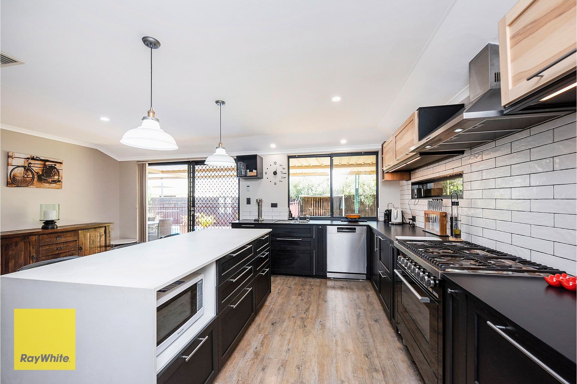 8 Jecks Street, Maida Vale WA 6057, Maida Vale - Thumbnail 3
