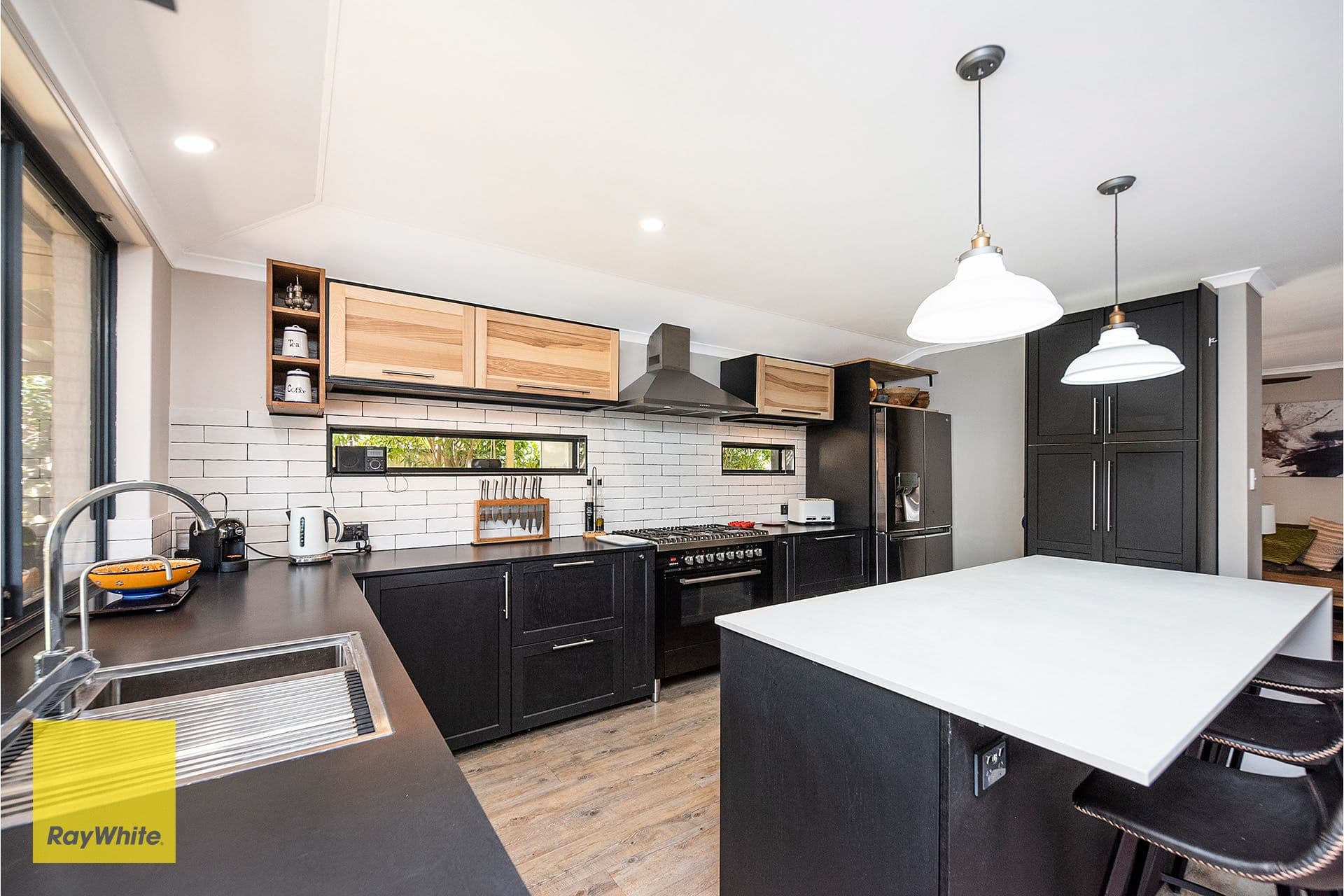 8 Jecks Street, Maida Vale WA 6057, Maida Vale - Thumbnail 4