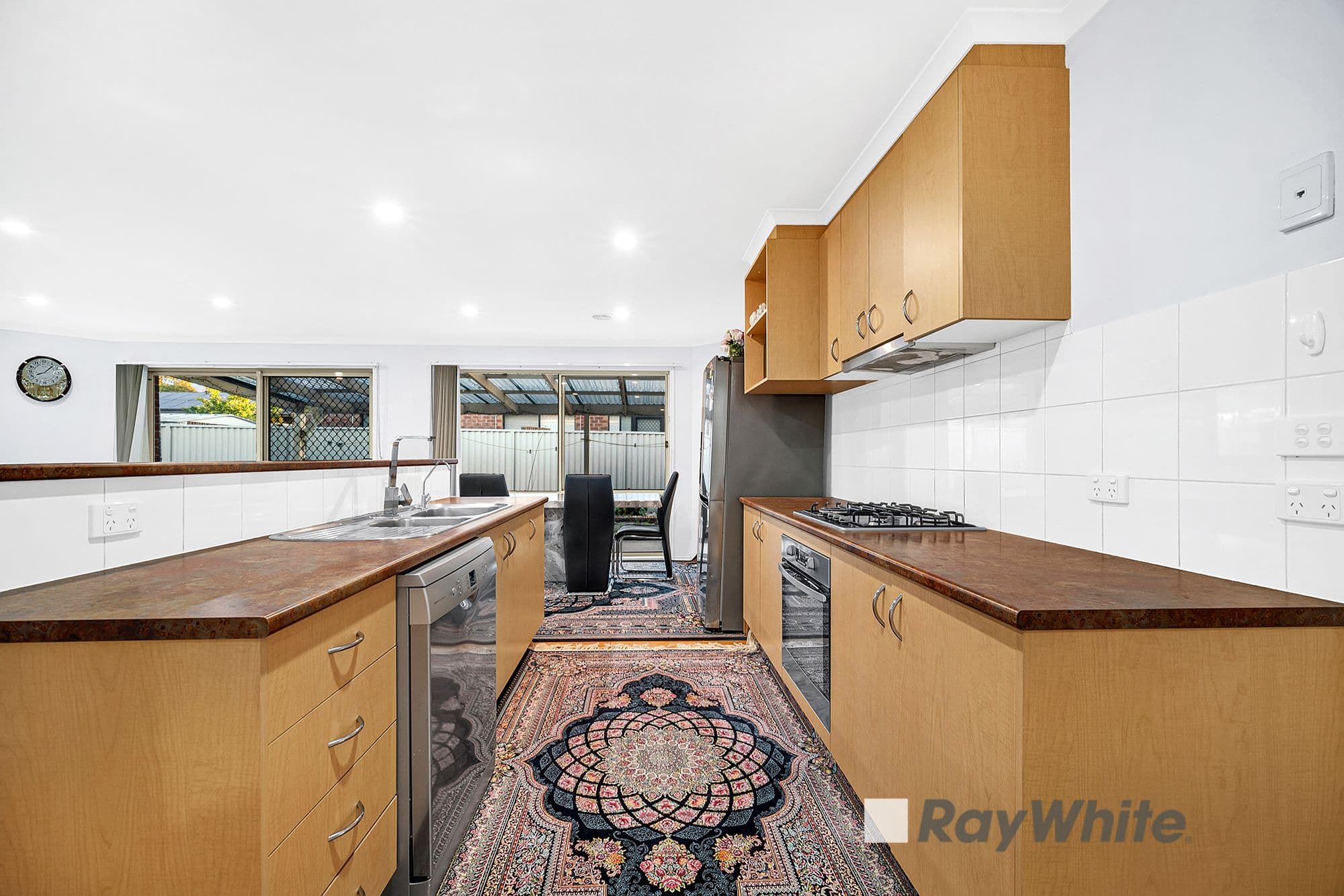 50 Scotsdale Drive, Cranbourne East VIC 3977, Cranbourne East - Thumbnail 2
