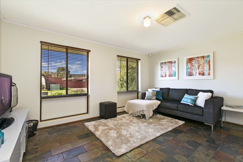 20 Jessica Street, Aberfoyle Park SA 5159, Aberfoyle Park - Thumbnail 2