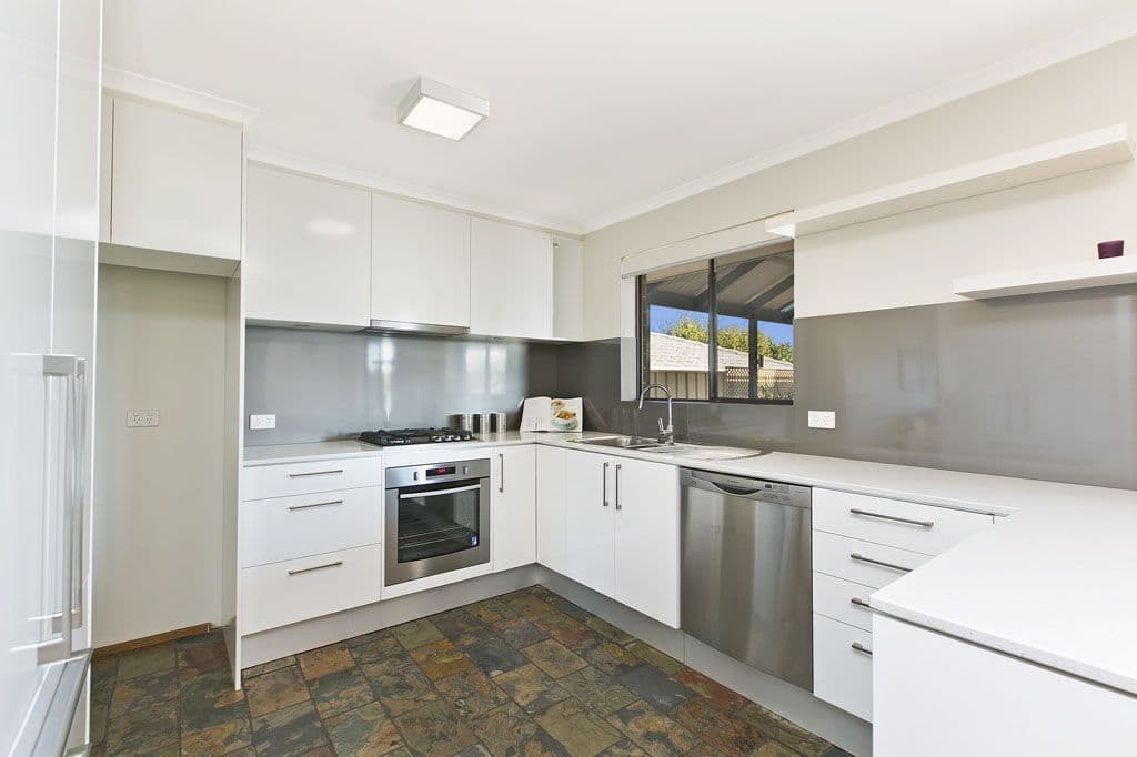 20 Jessica Street, Aberfoyle Park SA 5159, Aberfoyle Park - Thumbnail 4
