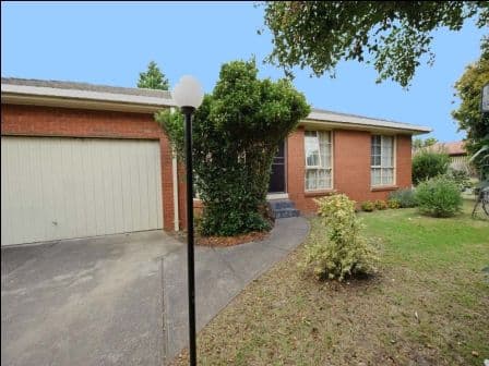 680 Elgar Road, BOX HILL NORTH VIC 3129, Box Hill North - Thumbnail 2