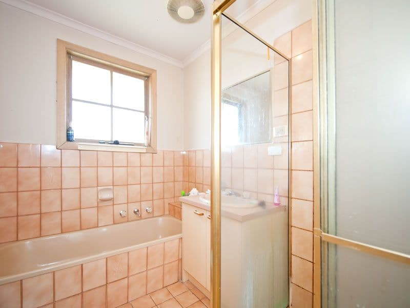 680 Elgar Road, BOX HILL NORTH VIC 3129, Box Hill North - Thumbnail 4