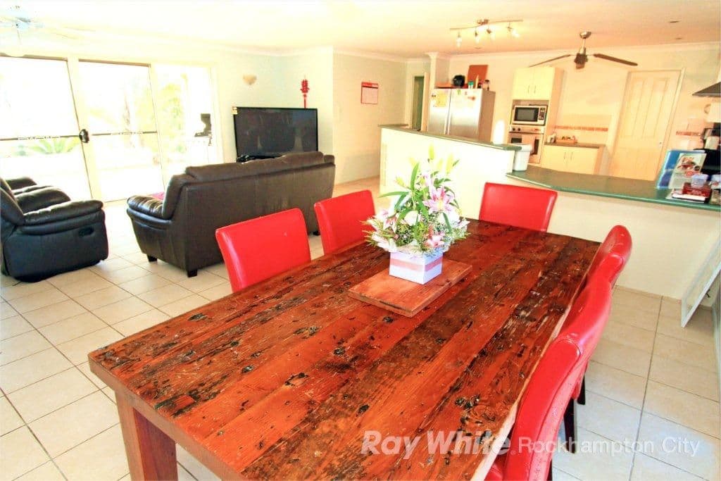 30 Mark Acton Close, ROCKYVIEW QLD 4701, Rockyview - Thumbnail 4