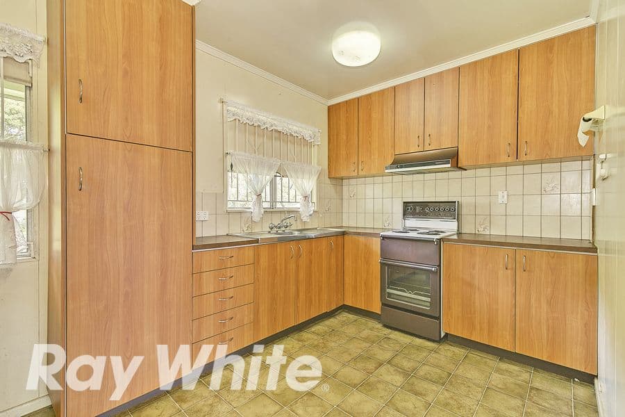 32 Charles Avenue, Logan Central QLD 4114, Logan Central - Thumbnail 2