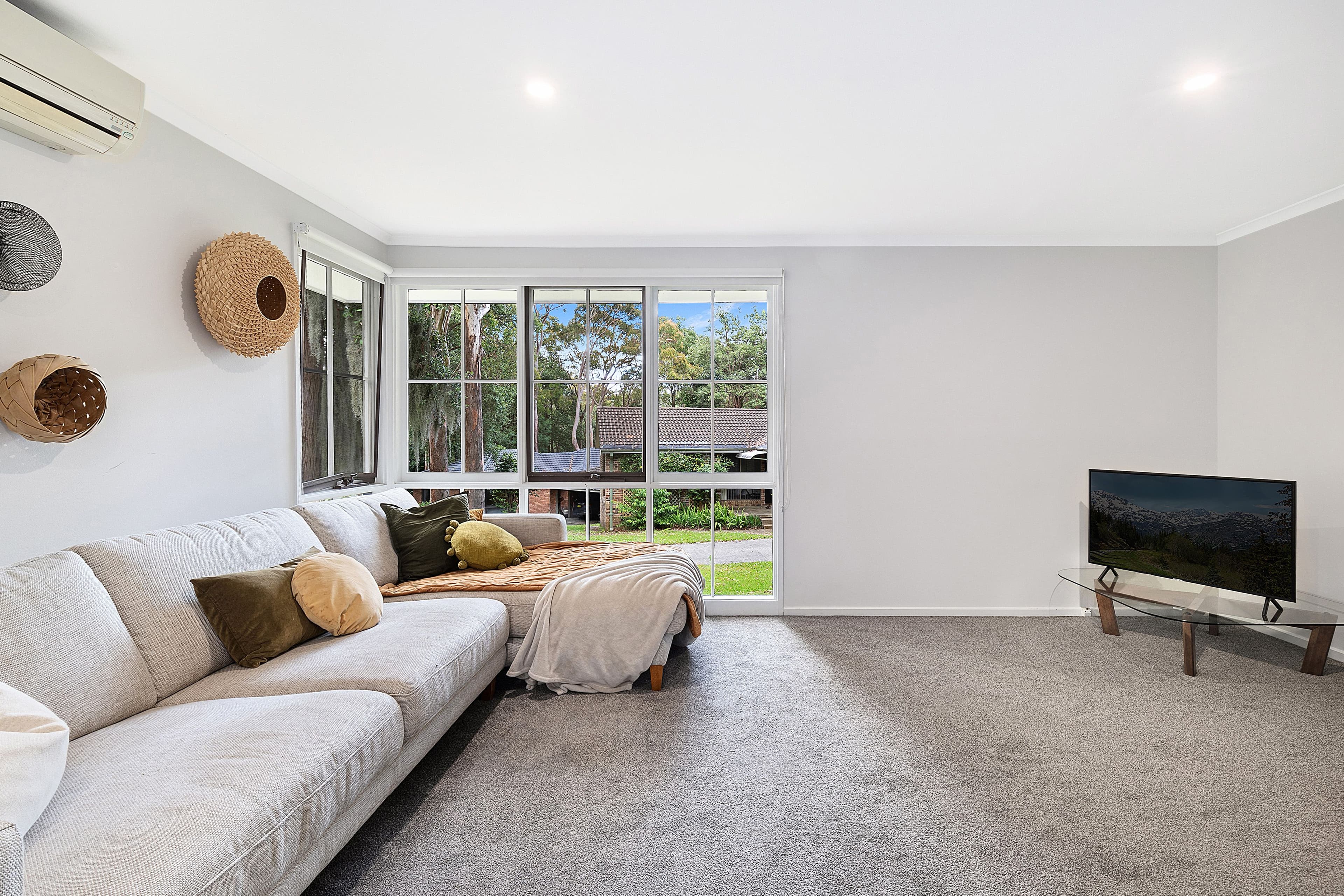 74 Mount Pleasant Avenue, Wahroonga NSW 2076, Wahroonga - Thumbnail 2