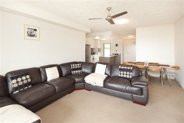 64 'Marina Quays' Sickle Avenue, HOPE ISLAND QLD 4212, Hope Island - Thumbnail 5