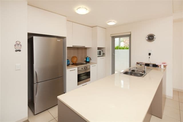 64 'Marina Quays' Sickle Avenue, HOPE ISLAND QLD 4212, Hope Island - Thumbnail 7