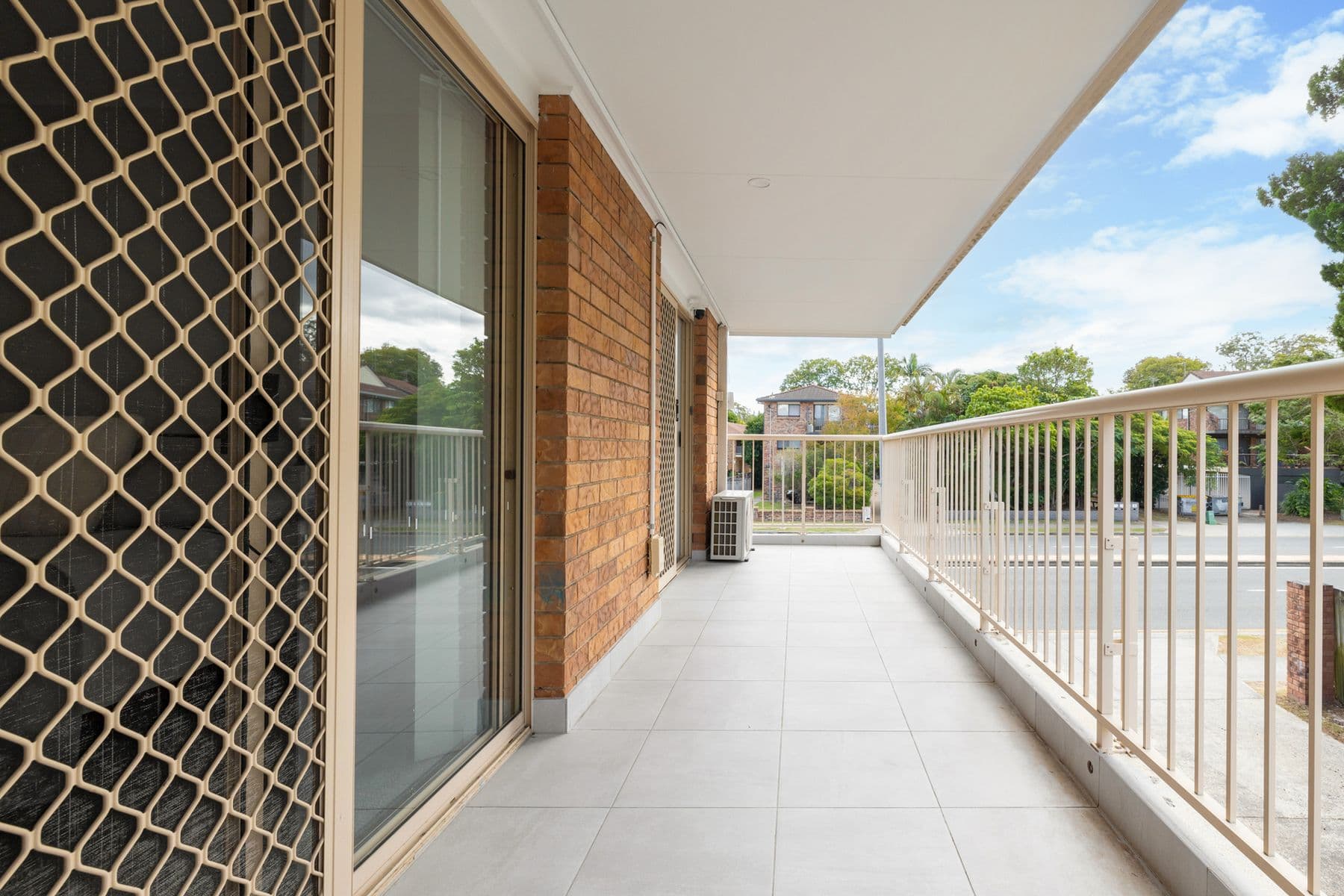 1/157 Frank Street, Labrador QLD 4215, Labrador - Thumbnail 7